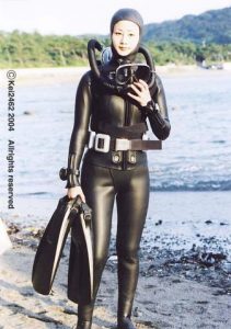 A beautiful frogwoman #5 - Mysterious japanese diver! - Frogwoman Org