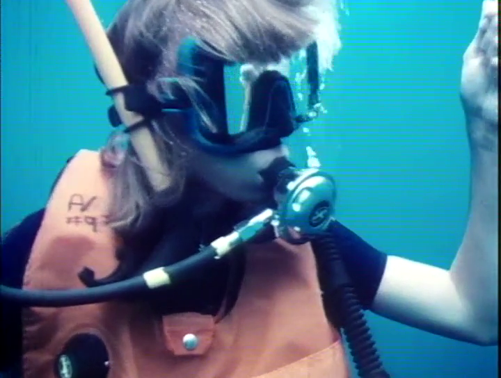 Frogwoman Org - Page 3 of 42 - Female scuba divers in action, including ...